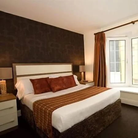 Otel The White Lady 2*