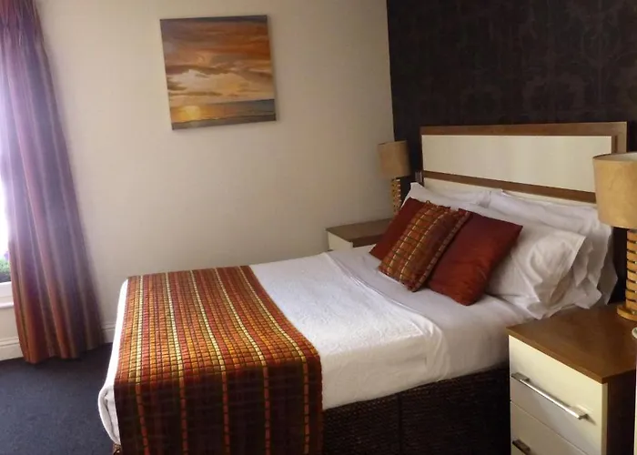 Hotel The White Lady 2*