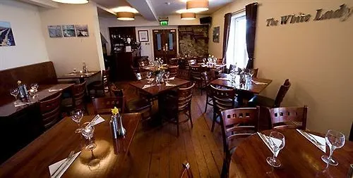 The White Lady 2* Kinsale